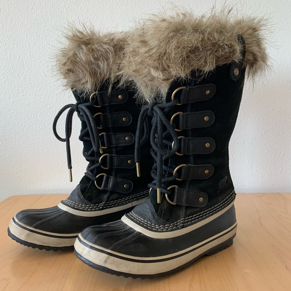 Sorel "Joan of Arctic" Black Leather Winter Boots, Women's 6.5